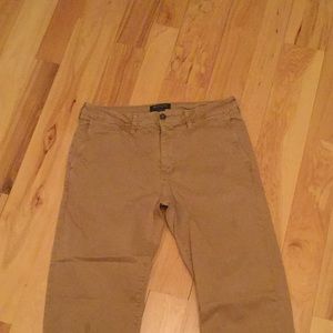 American eagle khaki pants